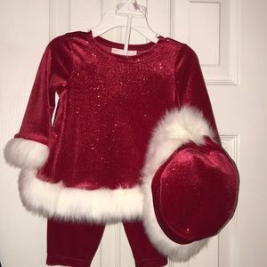 6/9 months Santa Baby 3 piece set top pants hat